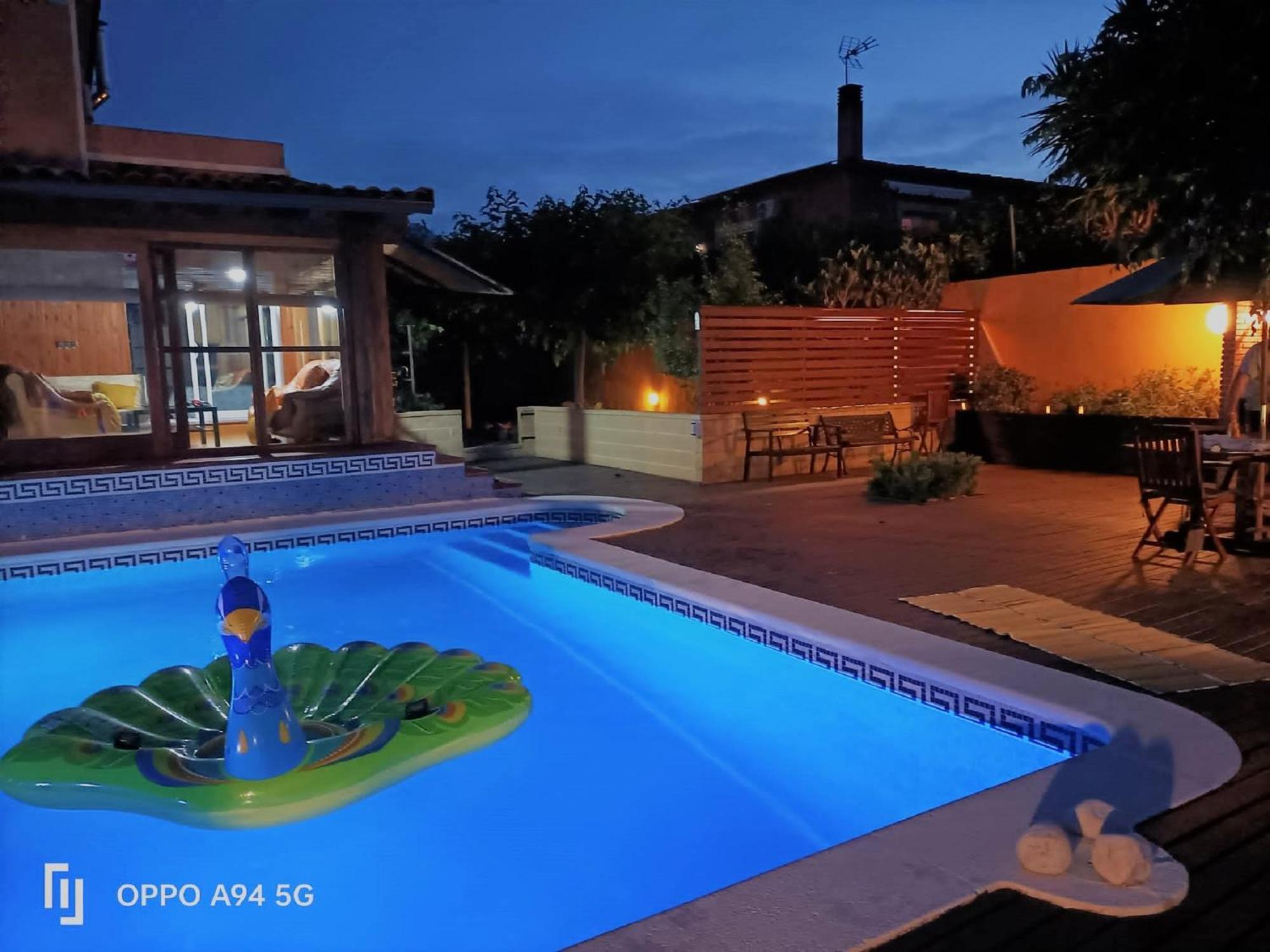 VILLA DU LAC spéciale FAMILLE, piscine et CONFORT Riudecanyes Esterno foto