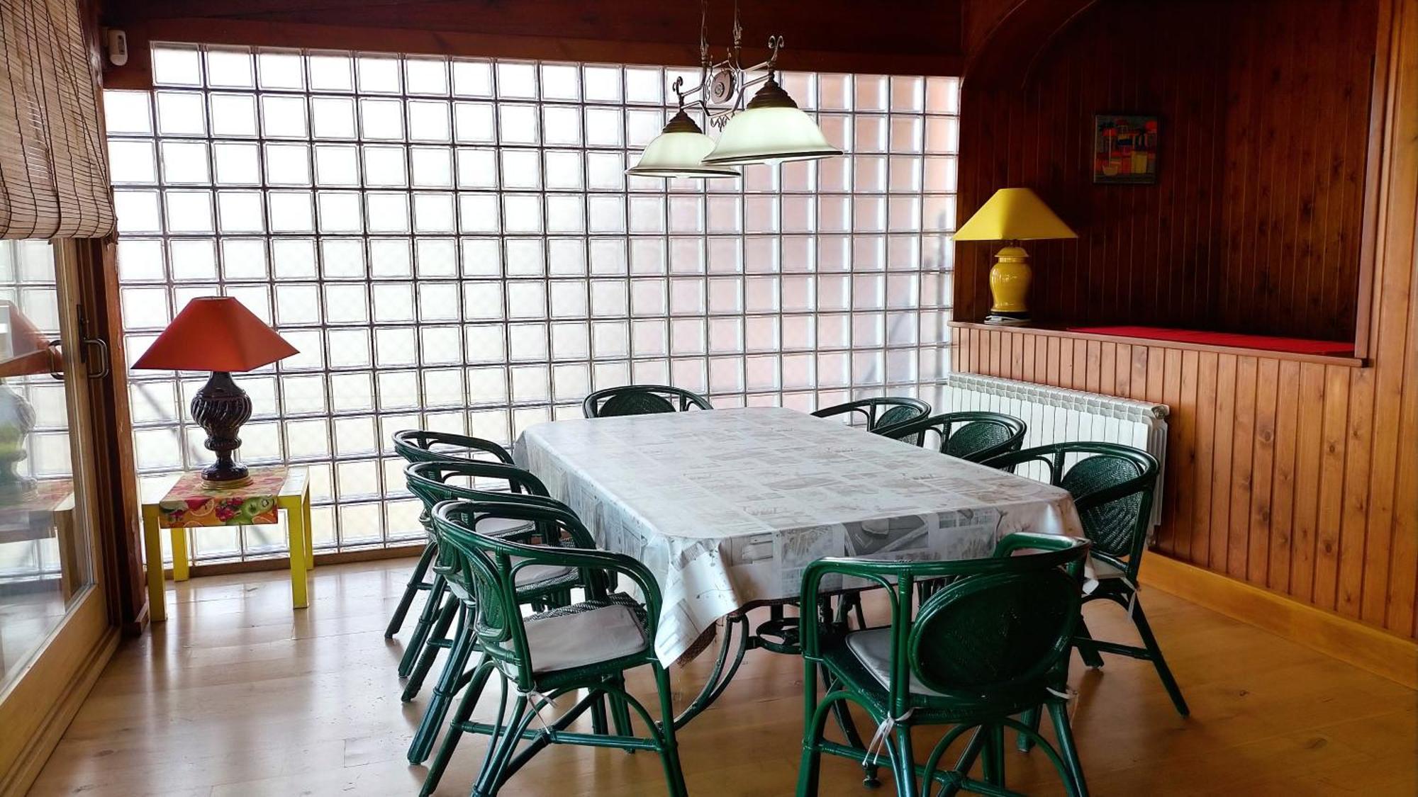 VILLA DU LAC spéciale FAMILLE, piscine et CONFORT Riudecanyes Esterno foto