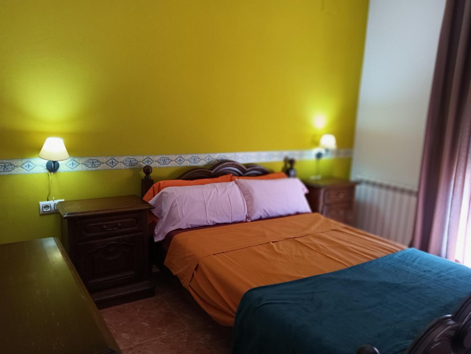 VILLA DU LAC spéciale FAMILLE, piscine et CONFORT Riudecanyes Esterno foto