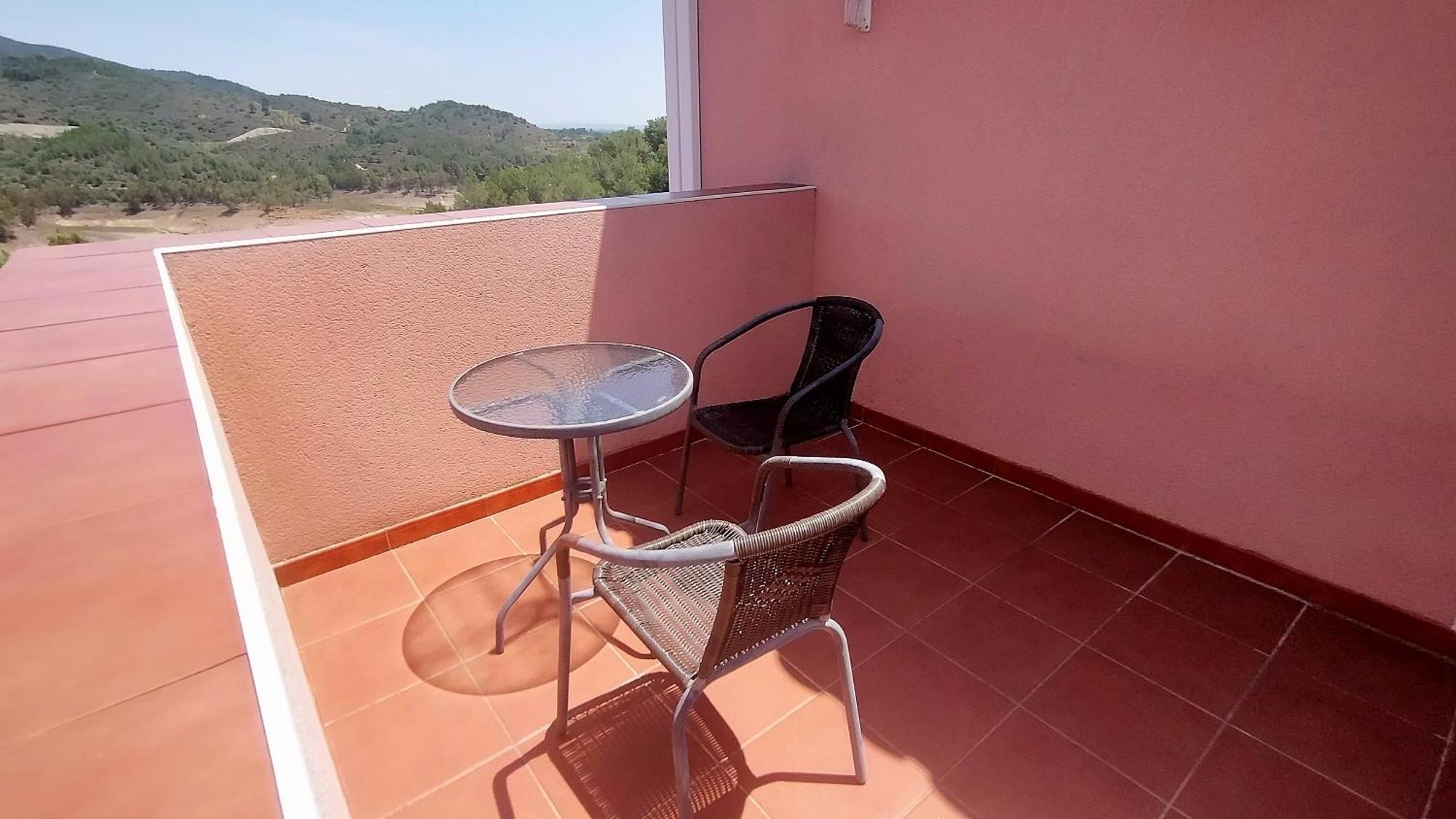 VILLA DU LAC spéciale FAMILLE, piscine et CONFORT Riudecanyes Esterno foto